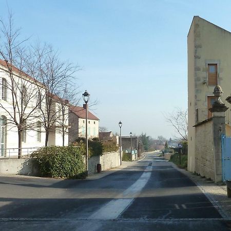 Le Vieux Velo Chaptuzat Exterior foto