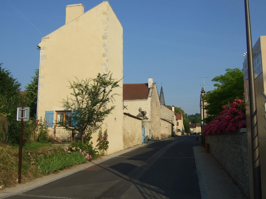 Le Vieux Velo Chaptuzat Exterior foto
